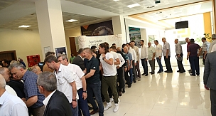 Serdivan Bayramlaşma Programında Kucaklaştı 