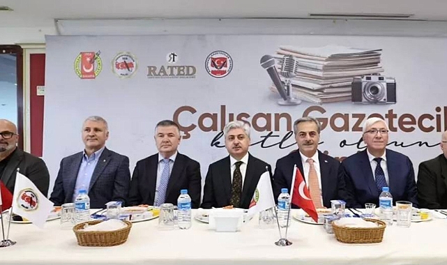 Sakarya Basını Elegant'ta Tek Yürek: "Gazeteci Demokrasinin Teminatıdır"