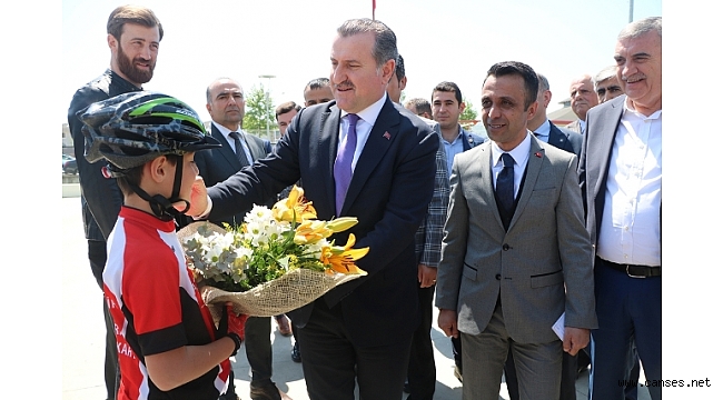 Gençlik ve Spor Bakanı Sayın Dr. Osman Aşkın Bak İlimizi Ziyaret Etti