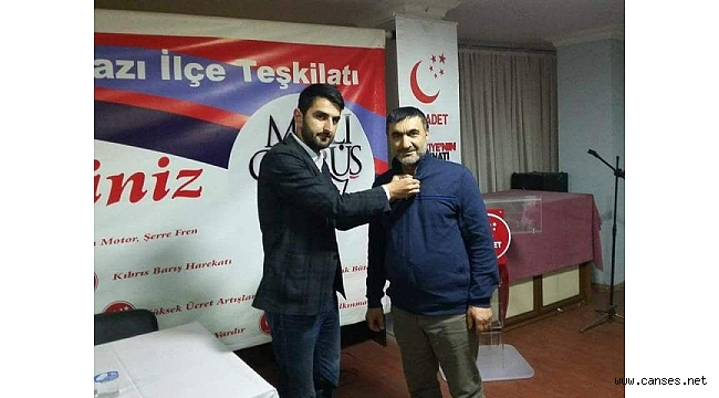 SAADET AKYAZI’DAN COŞKULU DİVAN