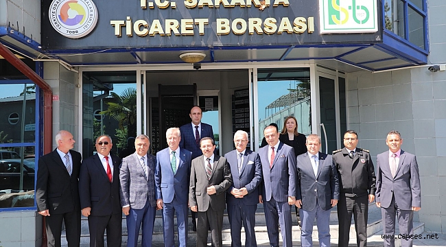 Sakarya Ticaret Borsası Vali İrfan Balkanlıoğlu'nu ağırladı