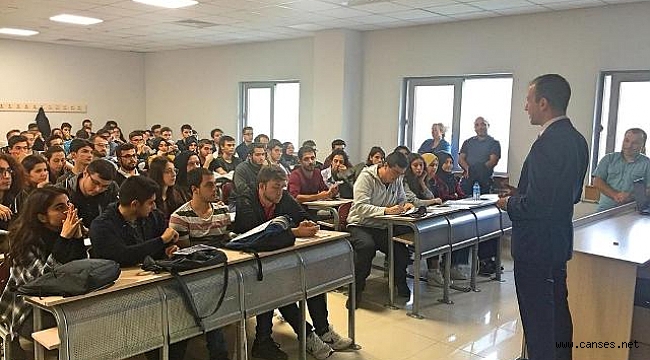 Büyükşehir SAÜ’lü öğrencilere şehri tanıtıyor