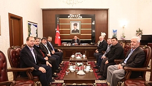 BAKKALLARDAN VALİ NAYİR’E ‘HOŞ GELDİN’ ZİYARETİ