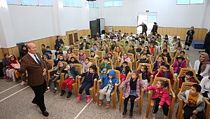 Çocuklara tiyatrolu hijyen eğitimi