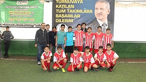 Adapazarı’nda Miniklerin Futbol Coşkusu Devam Ediyor