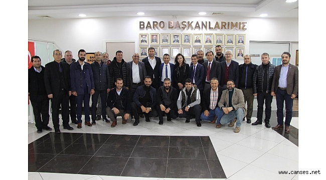AĞRILILAR DERNEĞİ BAŞKANI MEHMET BERKE’DEN BARO BAŞKANI AV. ABDURRAHİM BURAK’A TEBRİK ZİYARETİ