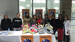 Akciğer maketleriyle dikkat çektiler