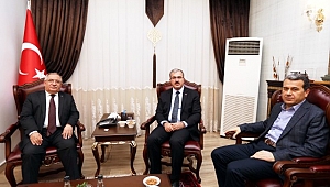 MESLEKTAŞLARINDAN VALİ NAYİR’E HAYIRLI OLSUN ZİYARETİ