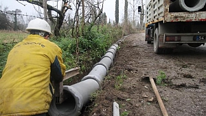 YAĞMUR SUYU HATTI VE KANAL TEMİZLEME ÇALIŞMALARI YIL BOYUNCA DEVAM EDİYOR