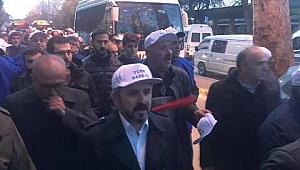 ZAFER KAZAN İŞÇİLERLE OMUZ OMUZA YÜRÜDÜ