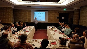 1,2 milyar dolarlık sektörün Sakaryalı temsilcileri kahvaltıda buluştu