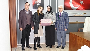 İçimizi ısıtan haberin kahramanı öğrenciye Durmuş’tan tebrik