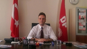 Milletimize Hizmet Etmek İsteyen Tüm Siyasetçilerimize Demokrat Partinin Kapıları Sonuna Kadar Açıktır