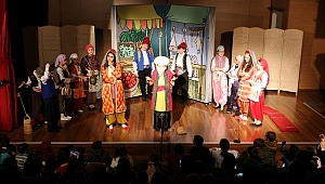 Nasreddin Hoca turnesi Geyve’de son buldu