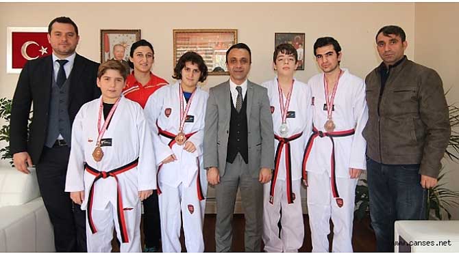 Özel Sporcular Bir İlki Başardı
