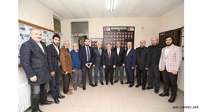 VALİ NAYİR'DEN SİYASİ PARTİLERE İADE-İ ZİYARET