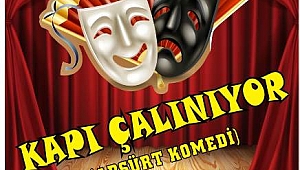 AKYAZI’DA TİYATRO ŞÖLENİ