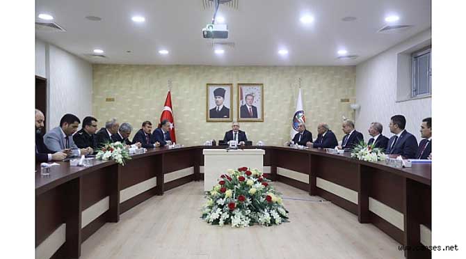 BAĞIMLILIKLA MÜCADELE TOPLANTISI DÜZENLENDİ