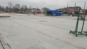 Demokrasi Meydanı'na 11,5 Trilyon İsraftır