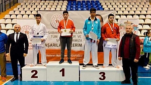 Karateciler Dördüncü Olarak Final Grubuna Kaldı 