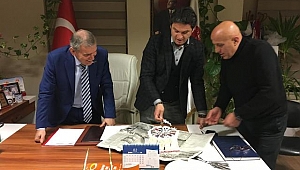 MUTLU YILLAR YAŞAR ZIMBA BAŞKAN