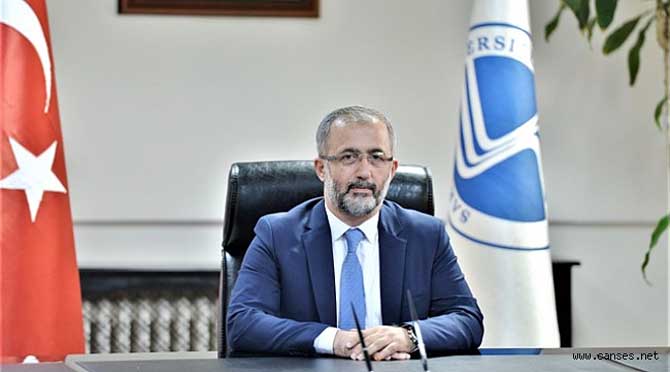 Rektör Savaşan Sakarya Üniversitesini Anlattı