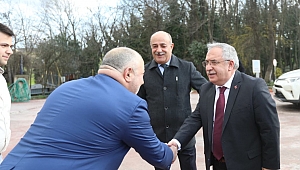 VALİ NAYİR AS PİLİÇ ÜRETİM TESİSLERİNİ GEZDİ