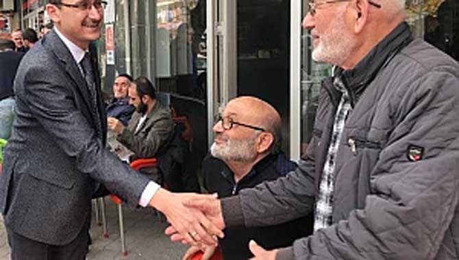 ADAPAZARINI KARIŞ KARIŞ GEZİYOR