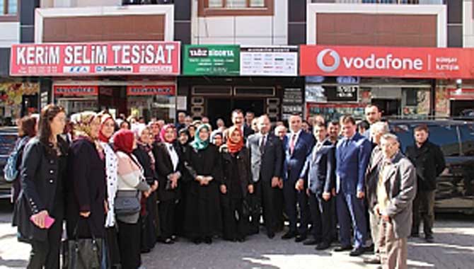 AK Parti’den Ferizli Çıkarması