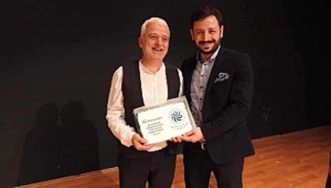 BİROL TOPALOĞLU SAPANCA' DA SAHNE ALDI