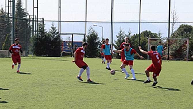 Çanakkale Şehit Ve Gazilerine Minnet Ve Saygı