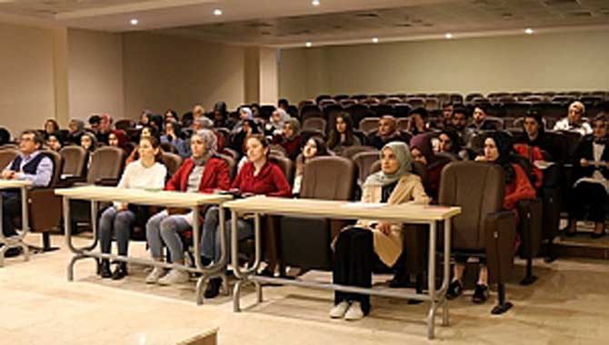 Çanakkale Şehitleri ve İstiklal Marşının Kabulü Anıldı