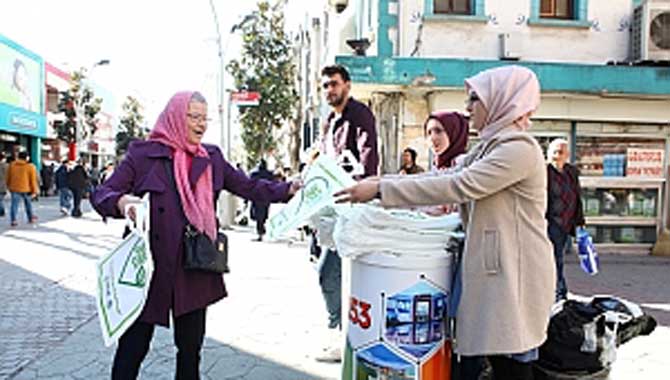 Çözüm Masası Doğa İçin Bez Çanta Dağıttı