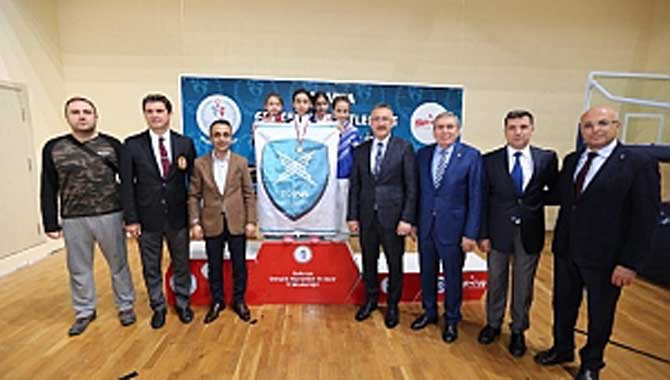 Geyveli Karateciler İyi Yolda 21 Madalya