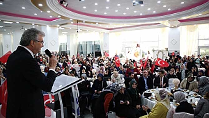 Kadınlar Başarıların Ortağıdır