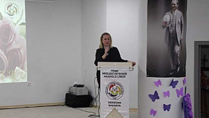 Kadınlar Bugünlere Gelebilmek İçin Çok Acılar Çekti