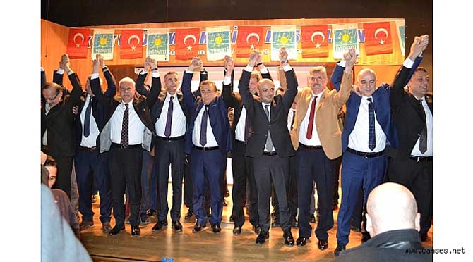 Meclis üyesi adayları ant içti