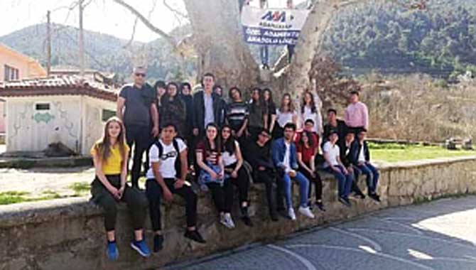 Özel Ada Mektep Anadolu Lisesi Öğrencileri Taraklıyı Gezdi