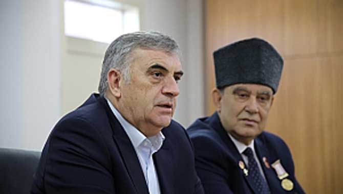 Şehit ve Gaziler Başımızın Tacıdır