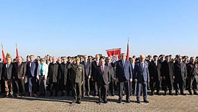 Şehitlerimizi Rahmetle ve Minnetle Yad Ettik