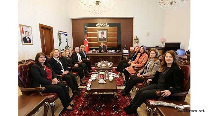 TÜRK KADINLAR BİRLİĞİNDEN VALİ NAYİR’E ZİYARET