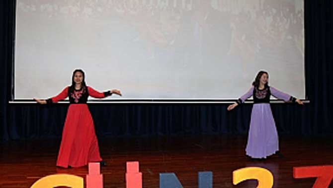 Uluslararası Öğrenciler Kültürlerini Tanıttı