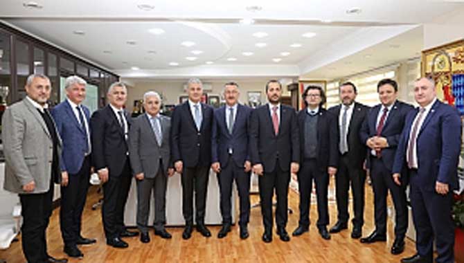 Adapazarı’na Katkı Sunan Başımızın Tacıdır