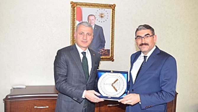 BAŞKAN ALTUĞ’DAN KOSGEB BAŞKANI UZKURT’A ZİYARET