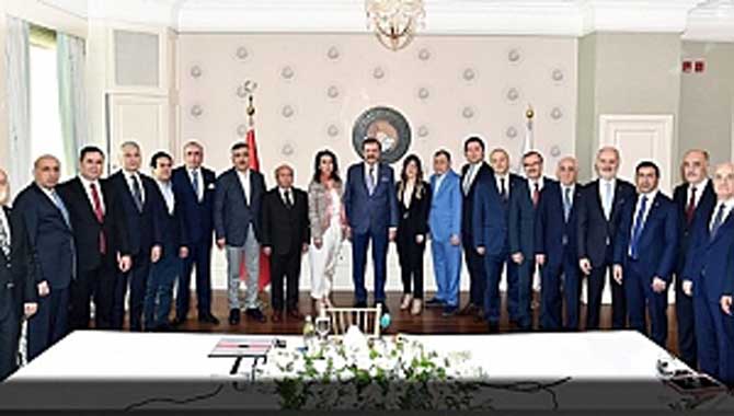 BAŞKAN ALTUĞ GİK TOPLANTISI’NDA ÜLKE EKONOMİSİNİ DEĞERLENDİRDİ