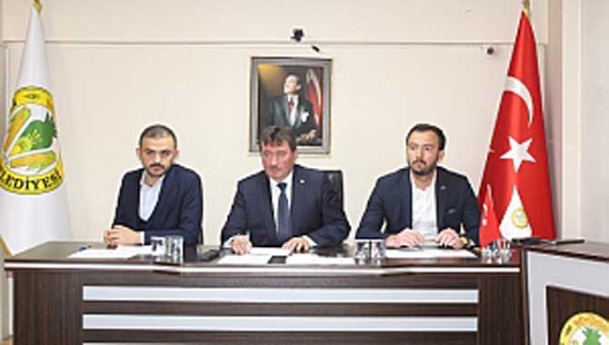 BAŞKAN GÜNDOĞDU VE MECLİS ÜYELERİ İLK MECLİS TOPLANTISINI GERÇEKLEŞTİRDİ