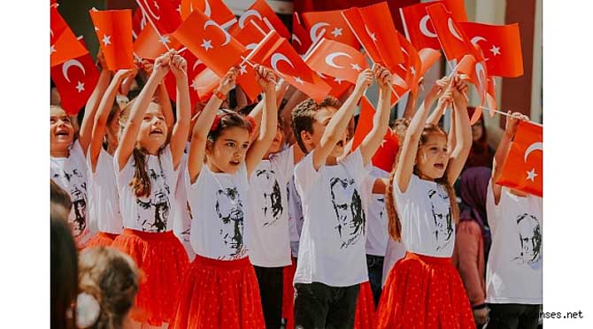 Budaklar’da Muhteşem 23 Nisan Bayramı