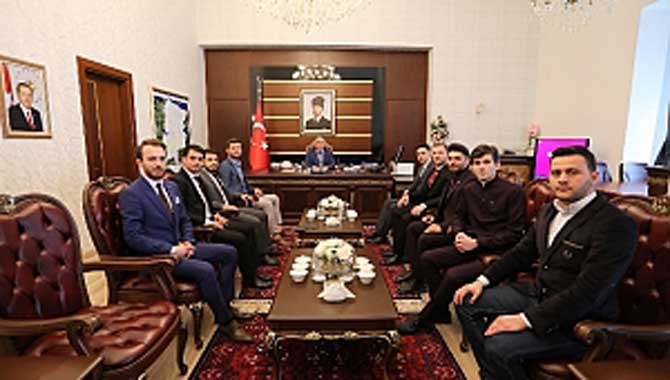 Genç MÜSİAD Yeni Yönetimi Valiyi Ziyaret Etti