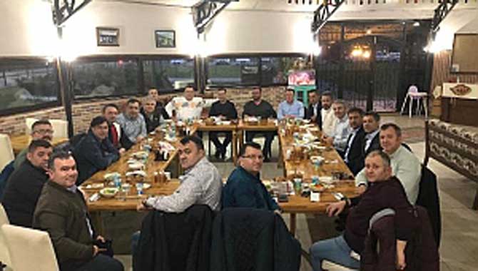 Okul Arkadaşları 27 Yıl Sonra Buluştu