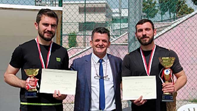 SAÜ’DE BAHARLA GELEN KUPA